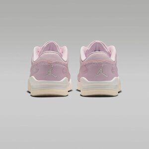 Jordan Flight Court Pink Foam